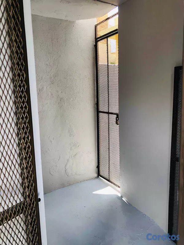 casas - Se vende Amplia Casa En Santiago  7