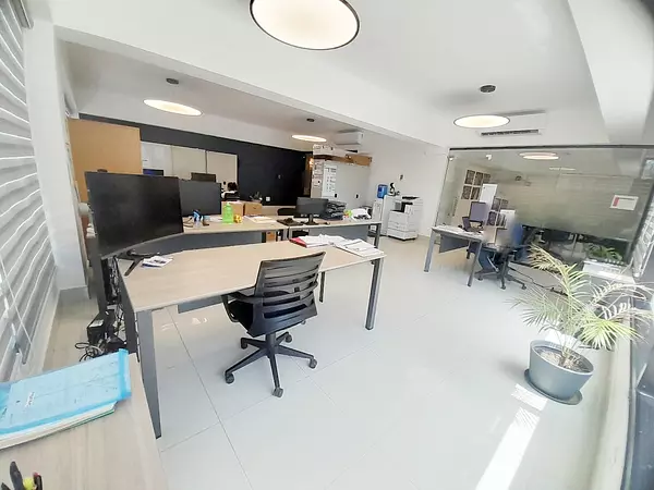 oficinas y locales comerciales - Local comercial y corporativo 5