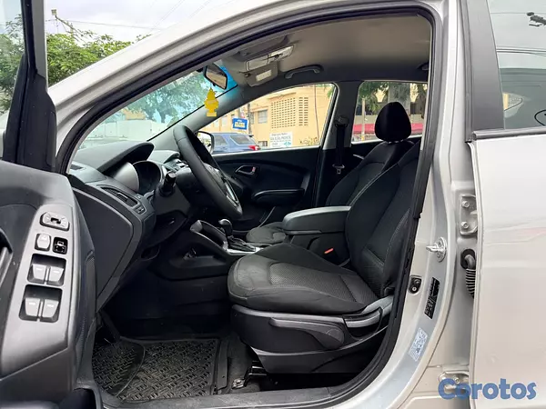 jeepetas y camionetas - Hyundai Tucson 2015 motor doch  6