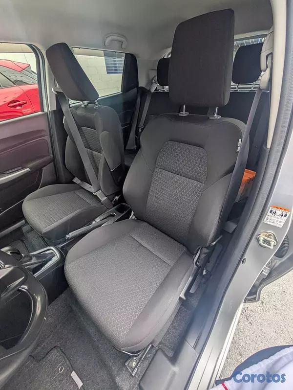 carros - SUZUKI SWIFT 2020 6