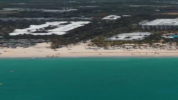 solares y terrenos - VENDO Terreno en Boca Chica, segunda linea de playa 4