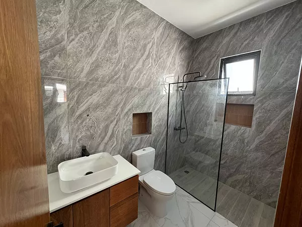apartamentos - Apartamento con Linea Blanca en La Esmeralda  6