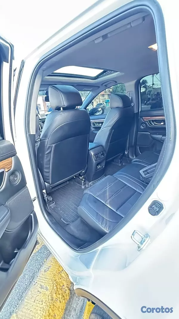 jeepetas y camionetas - Honda crv 2022 EXL único dueño en el país casi com 3