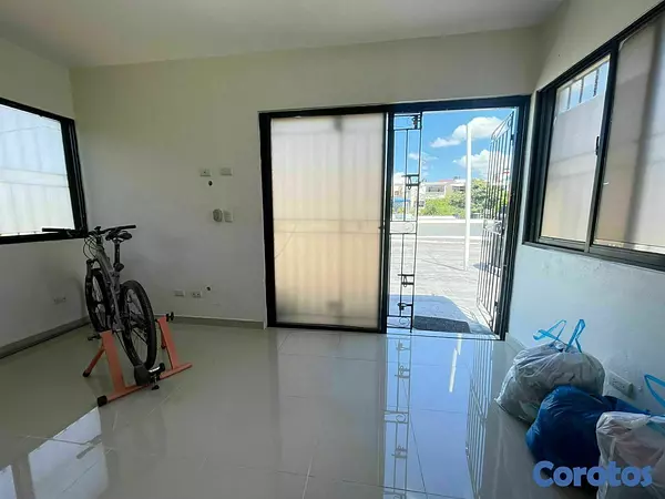 casas - Excelente Residencia en Las Américas Los Corales  2