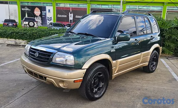 jeepetas y camionetas - Suzuki grand vitara 2001 V6 10