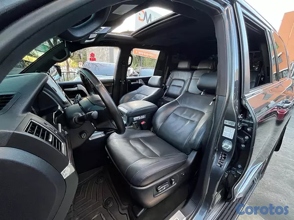 jeepetas y camionetas - Toyota Land Cruiser VXR 2020 11
