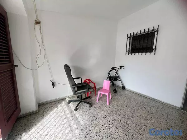 casas - Casa de 2 Niveles en Venta -La Feria 2