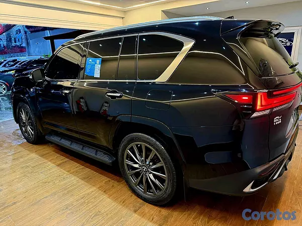 jeepetas y camionetas - Lexus LX600 2022 F-Sport 4x4 V6 Twinturbo Cleancarfax Importada la mas full 4