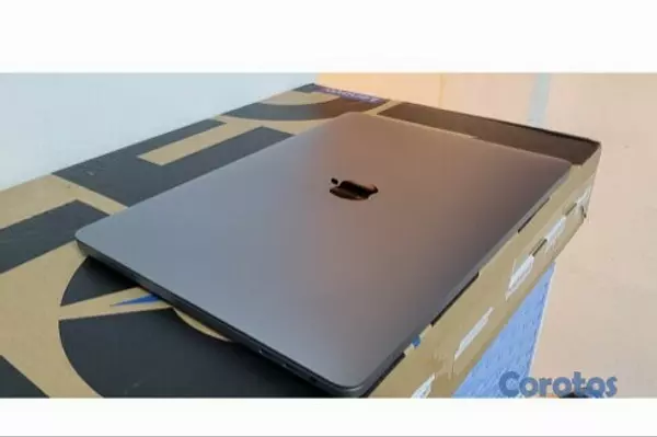 computadoras y laptops - Mac book Pro Retina intel Core i7 Mem 16gb ddr4 Disco SSD 512GB AÑO 2018 3