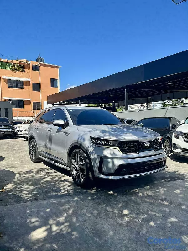 jeepetas y camionetas - Kia Sorento Luxury 2021 3