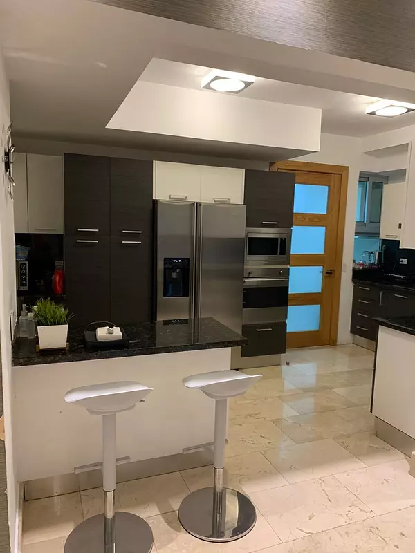 apartamentos - Apartamento en Piso 13, Mirador Sur, Distrito Nacional 6