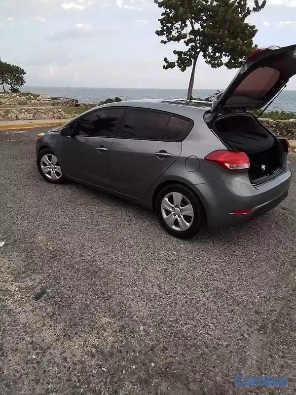 carros - kia forte 2016 4