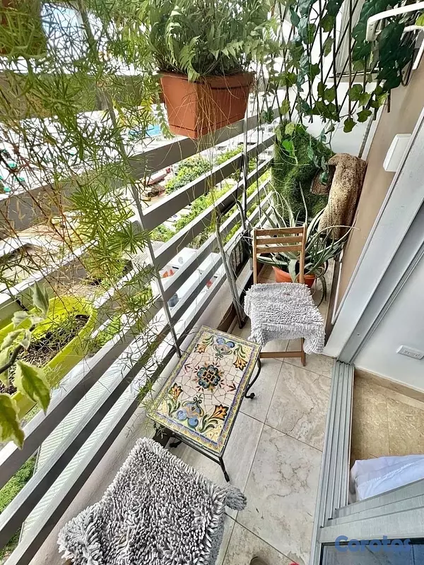 apartamentos - vendo bella vista sur piso 8 tres habitaciones con su baño balcón dos parqueos  12