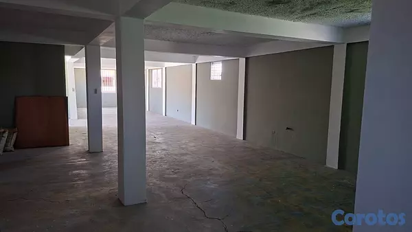 oficinas y locales comerciales - Local Segundo Nivel Amplio y espacioso. 6