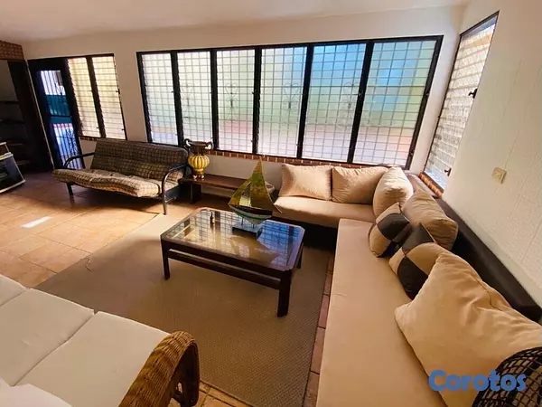 casas vacacionales y villas - Hermosa casa en Juan Dolio 3