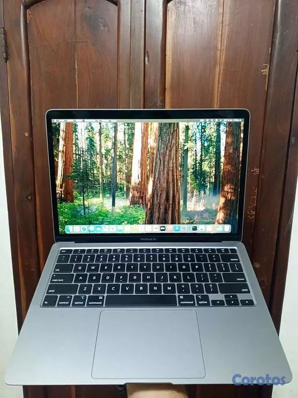 computadoras y laptops - Apple MacBook Air 13” 2020 i5 | 512GB SSD | 8GB RA 2