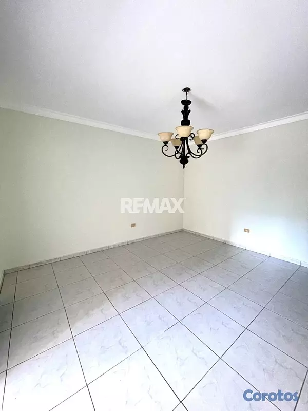 apartamentos - Apartamento en Alquiler en Evaristo Morales 6