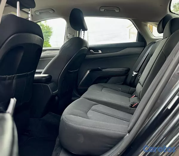 carros - Kia K5 LXS 2021
 9