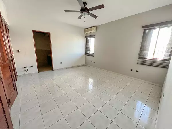 apartamentos - Vendo amplio apartamento en El Vergel 7