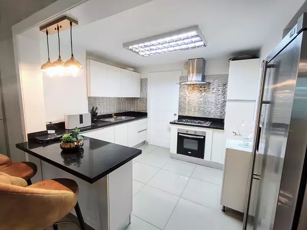 apartamentos - Penthouse en venta y alquiler EVARISTO MORALES   7