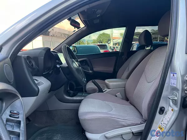 jeepetas y camionetas - Toyota RAV4 2006 8