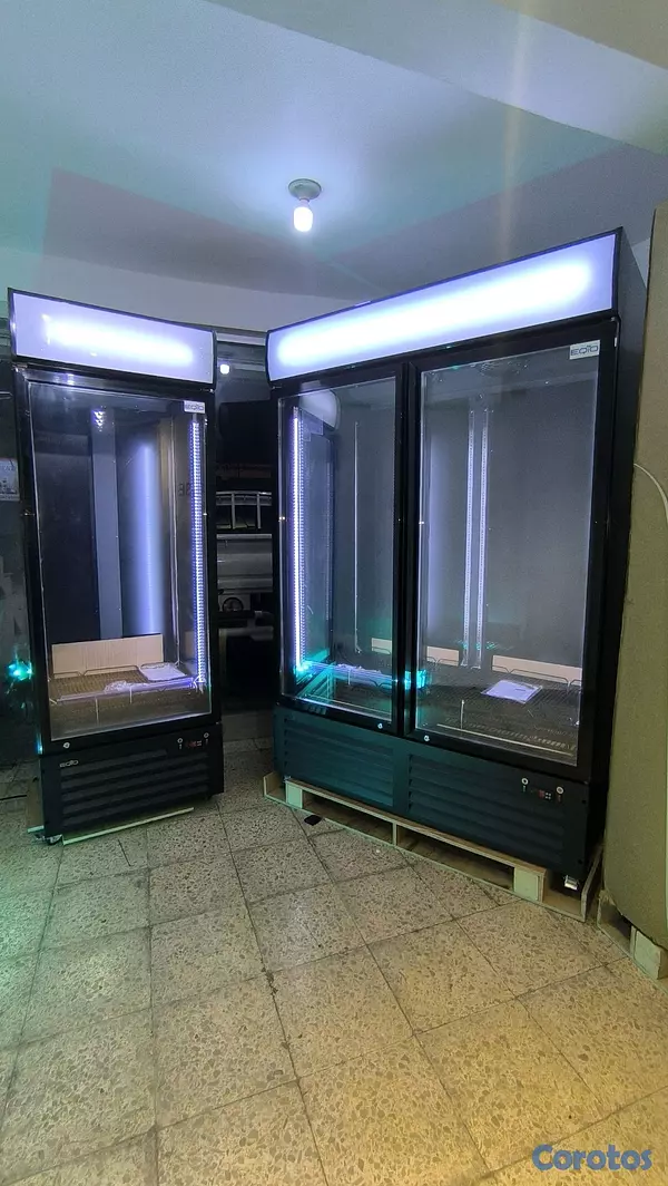 equipos profesionales - freezer exhibidor cervecero Eqio
 7