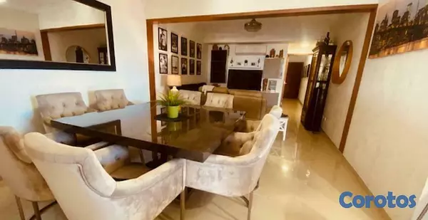apartamentos - Apto en piso alto en Ens. Paraiso 9