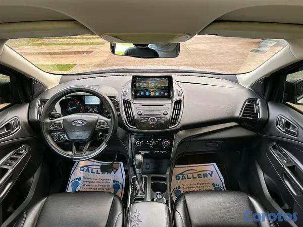 jeepetas y camionetas - Ford Escape S 2018 17