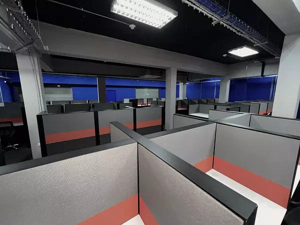 oficinas y locales comerciales - Local Amueblado para Call Center Ens. La Fe  4