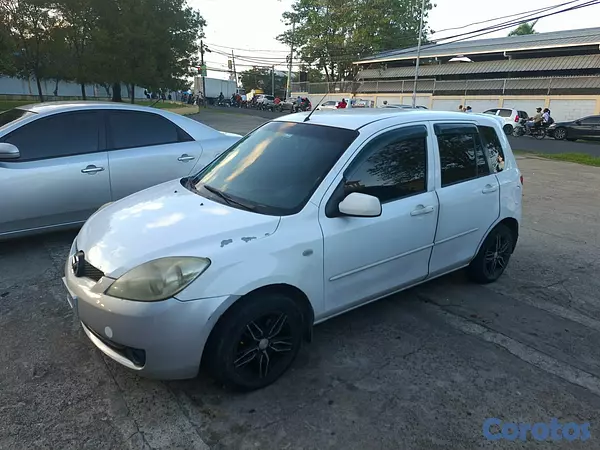 carros - mazda demio 2006 japones  11