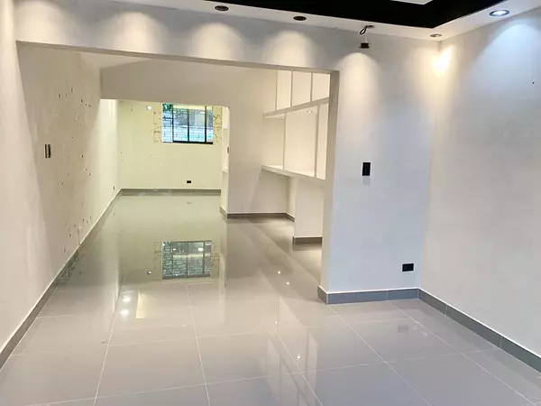oficinas y locales comerciales - local en primer nivel prados  3