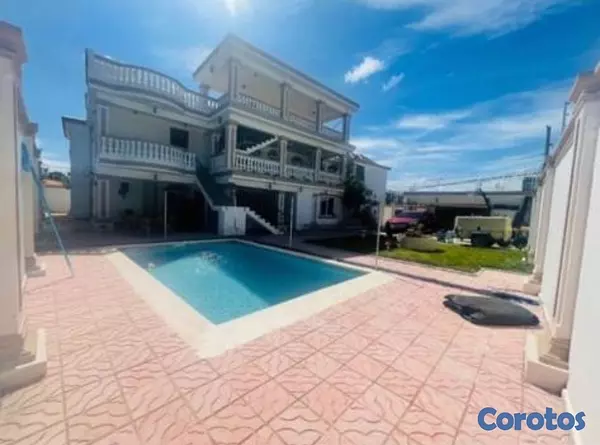 casas - Venta de Mansión en la autopista de san isidro con piscina de 784mts Rep. Dom. 7