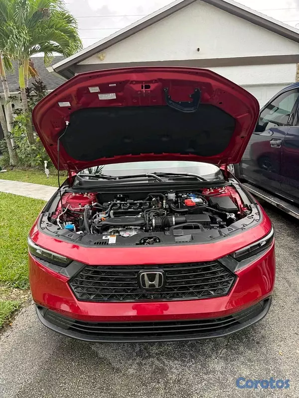 carros - 🚗 Honda Accord EX 2024
✅ Solo 17,000 km
✅ Color rojo
✅ Excelente condición
 7