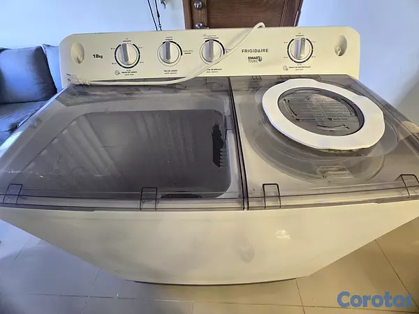 electrodomesticos - Lavadora en excelente condición  2