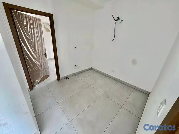 apartamentos - Alquilo Apartamento nuevo en Evaristo Morales wi  6