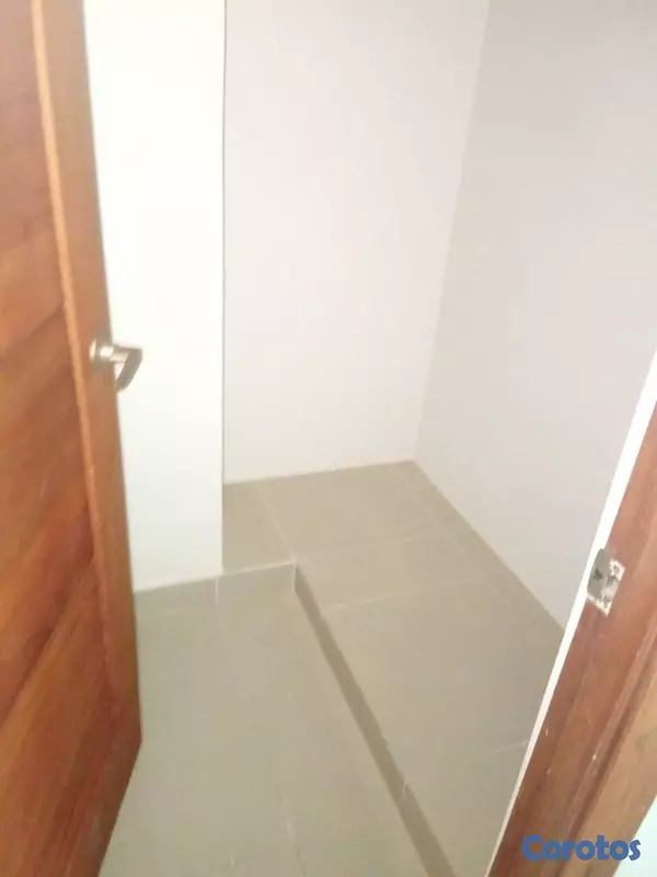 apartamentos - Apartamento en alquiler – Mirador Sur, 4to Nivel
 4