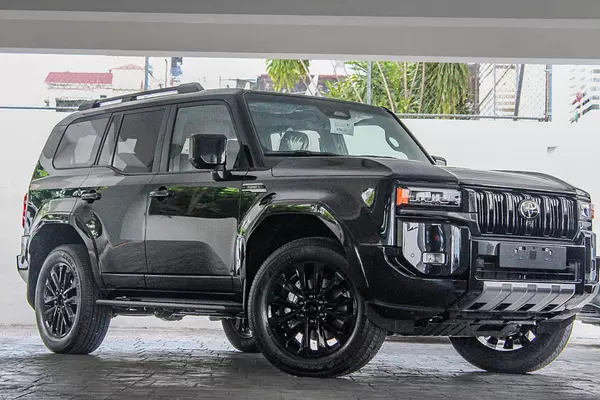 jeepetas y camionetas - Toyota Land Cruiser Prado Luxury 2026 1