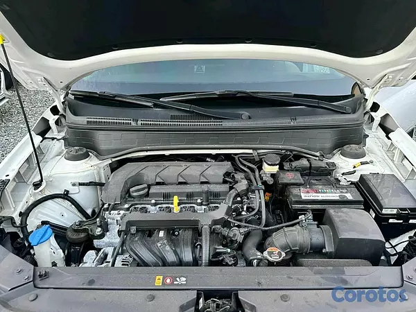 jeepetas y camionetas - Hyundai Venue 2020 full 6