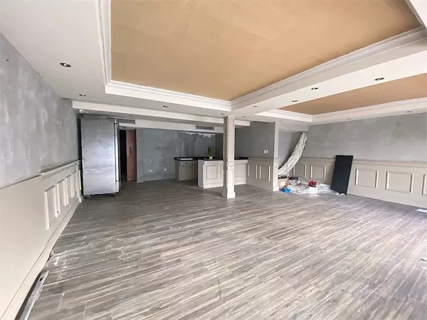 oficinas y locales comerciales - Amplio local en los prados 200m 6