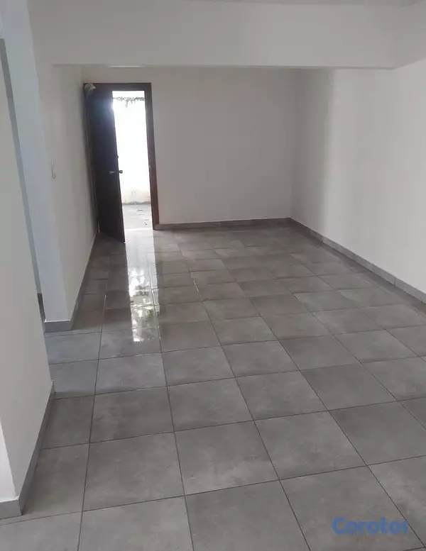 casas - Casa de 6 habitaciones en venta cerca a la Av Inde 6