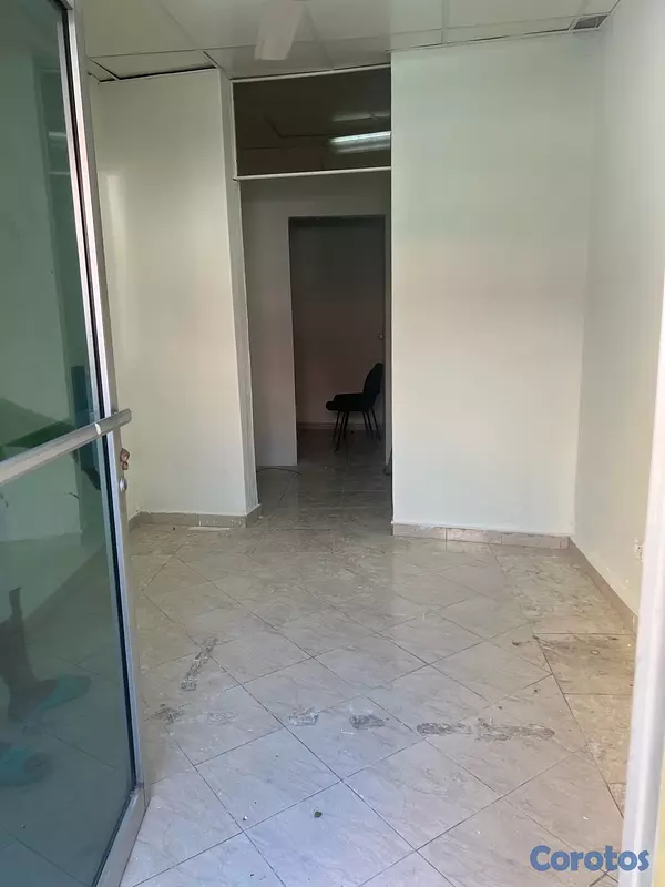 oficinas y locales comerciales - local comercial Don Bosco 11