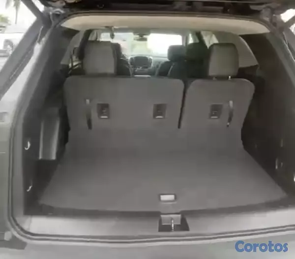 jeepetas y camionetas - Jipeta Trasversa 2019 con asientos pilotos en muy  2