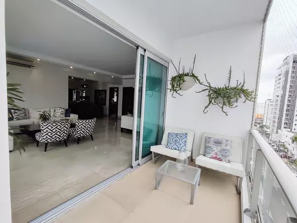 apartamentos - Venta de apartamento en Naco 7