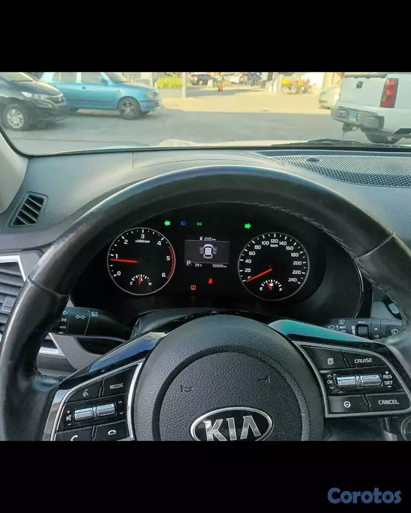 jeepetas y camionetas - KIA SELTOS 2022 BLANCO DIESEL 17