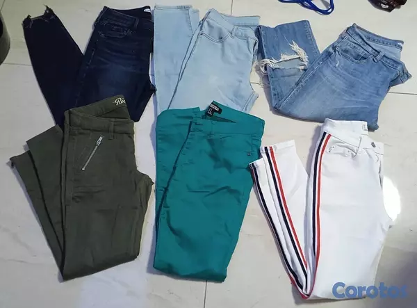 ropa para mujer - Variedad de vestidos,short jean, faldas,precio desde 100 a 300 pesos,de marca  7