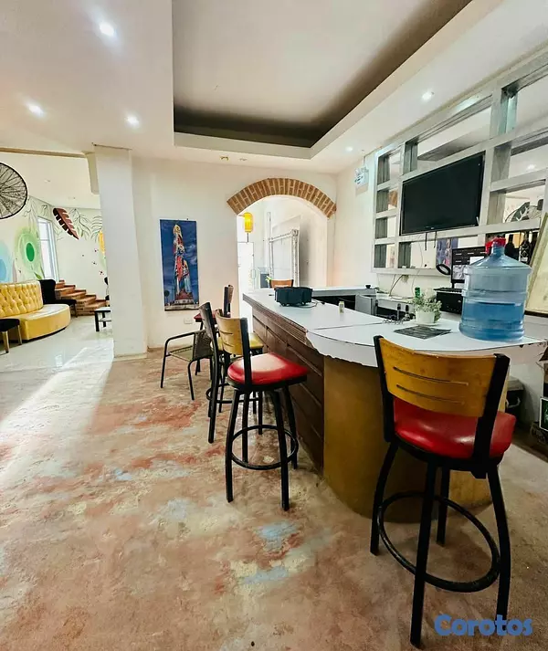 casas - Casa en la Zona Colonial con 13 habitaciones 4