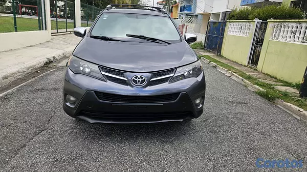 jeepetas y camionetas - Toyota rav4 2015  12