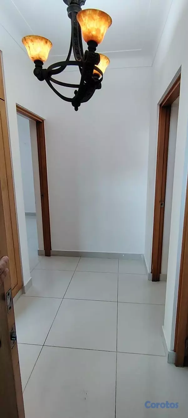 apartamentos - RENTO APTO 2DO PISO FRENTE AL HOMS SANTIAGO 2