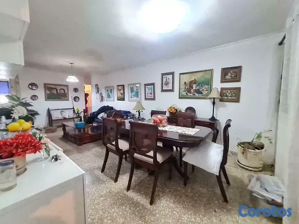 casas - Casa en venta en El Residencial Santo Domingo 9