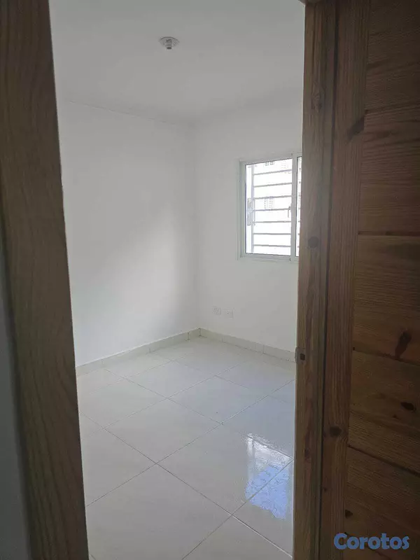 apartamentos - Vendo apartamento en Av. Independencia  5